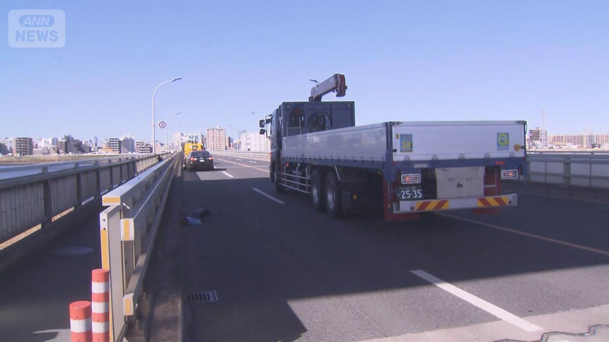 タクシーがぶつかり…誘導員男性が意識不明の重体　東京・江戸川区