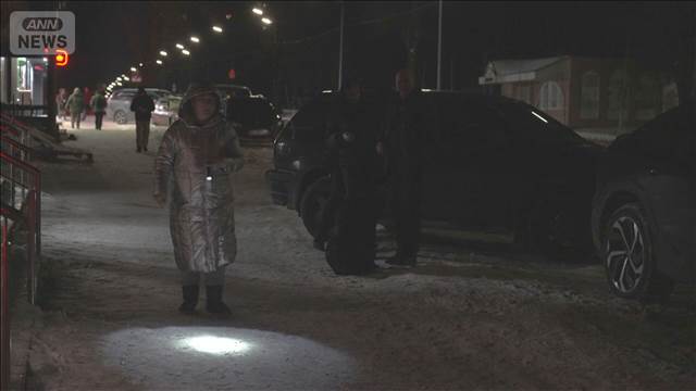 信号・街燈なし…電力不足のキーウ 計画停電延長 発電機で営業続ける店「大きな負担」