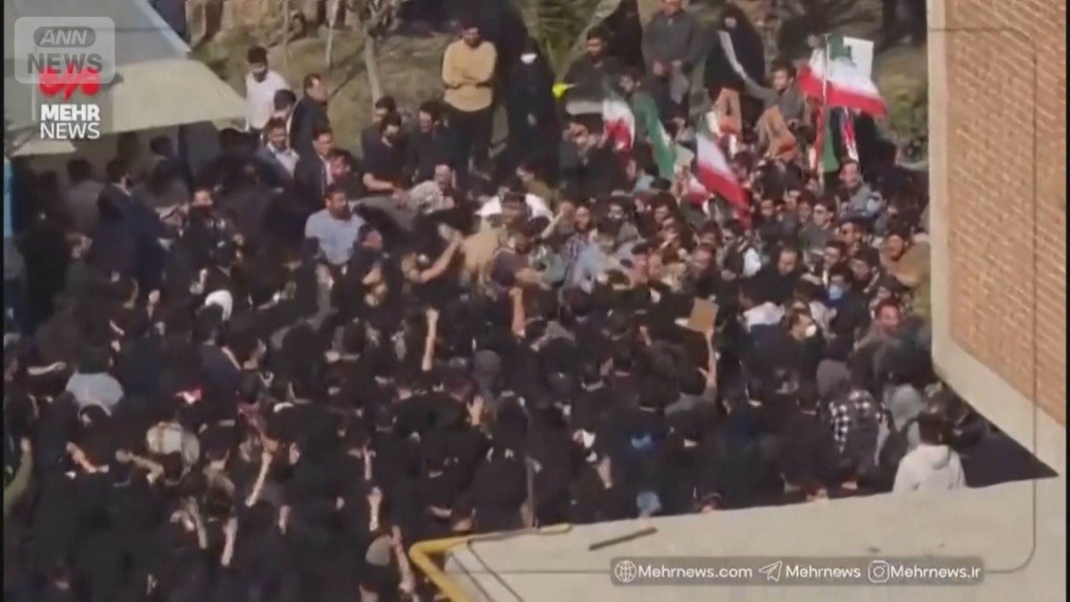 イラン首都など複数の大学で再び抗議デモ　一部で体制支持派との衝突や負傷者も