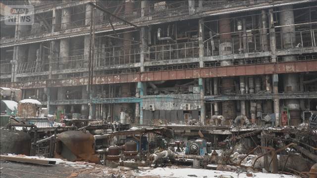 ミサイル直撃のウクライナ発電所　氷点下の気温での復旧作業続く