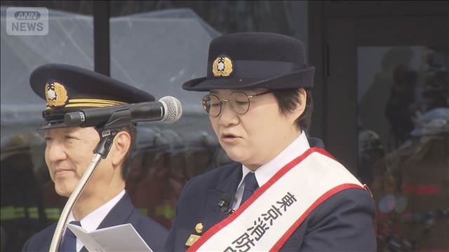 ハリセンボン・近藤春菜さん　一日消防署長に就任