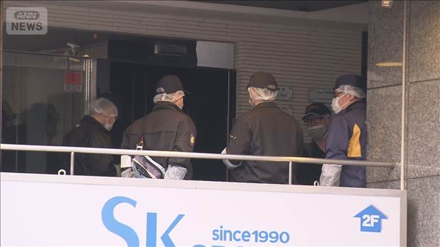 貴金属店事務所で強盗未遂か　バール持った男ら4人逃走中　東京・四谷