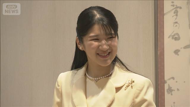 愛子さまが書道展を訪問　全国で活躍する女流書家の作品を熱心に鑑賞