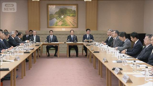 皇位継承巡り　麻生副総裁らと森衆院議長が会談　今国会での改正目指す