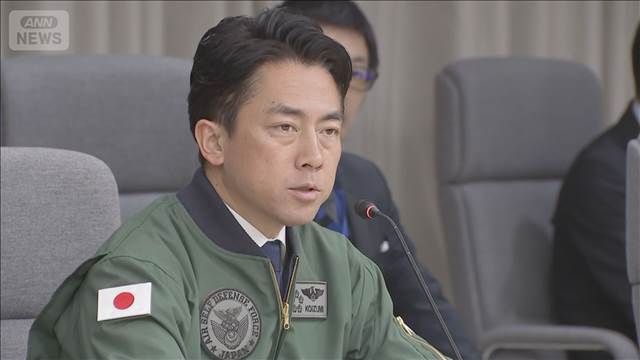小泉大臣　日本人の退避に備え自衛隊機の派遣準備指示