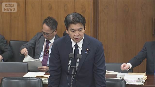 松本文科大臣「見た上で判断」　週刊文春オンライン報道の事実関係問われ