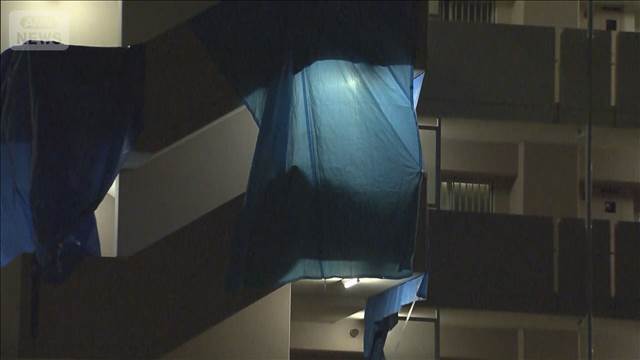 集合住宅の踊り場に遺体を遺棄か　住人の男を逮捕　さいたま市