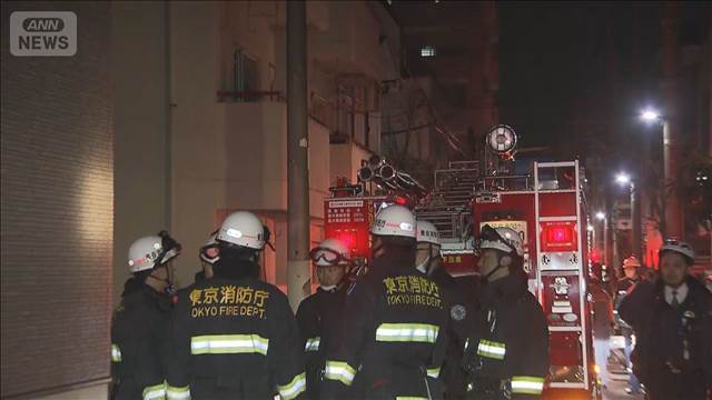 【速報】東京・江戸川区のアパートで火災　男性1人を救助　現在も消火活動続く