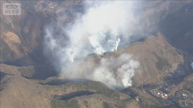群馬・上野村で山火事　住宅近くにまで延焼　7世帯に避難指示　自衛隊に災害派遣要請