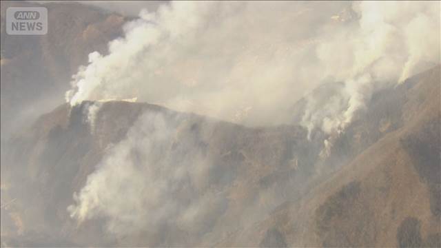 山火事3日目も鎮火めど立たず　新たな避難指示も　群馬・上野村
