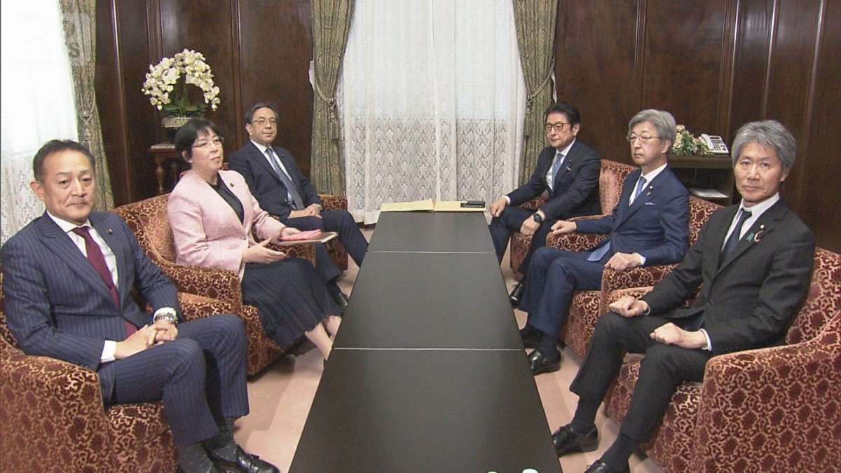 新年度予算案の年度内成立協力を要請