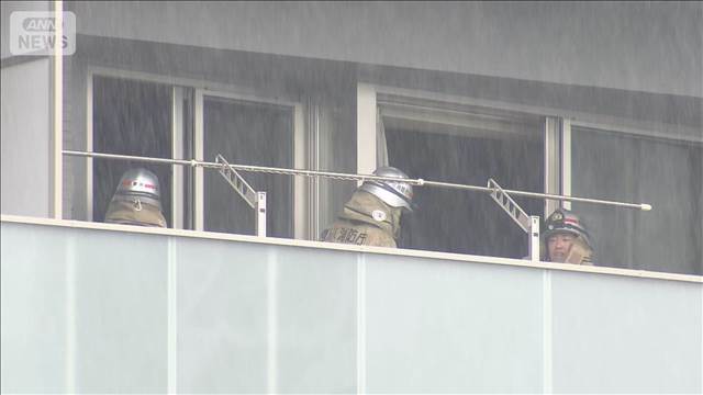 「部屋からすごい煙」15階建てマンション火災　住人の20代女性が死亡　東京・江東区