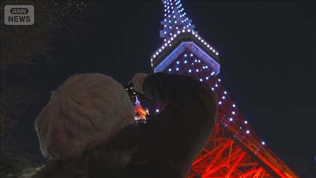 世界自閉症啓発デー　東京タワーがブルーにライトアップ