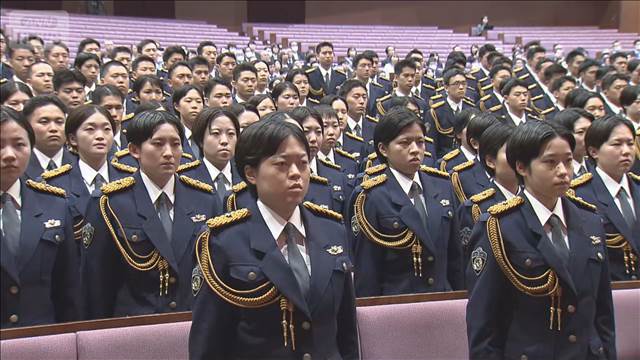 新人警察官　約600人が決意新たに　警視庁の警察学校で入校式