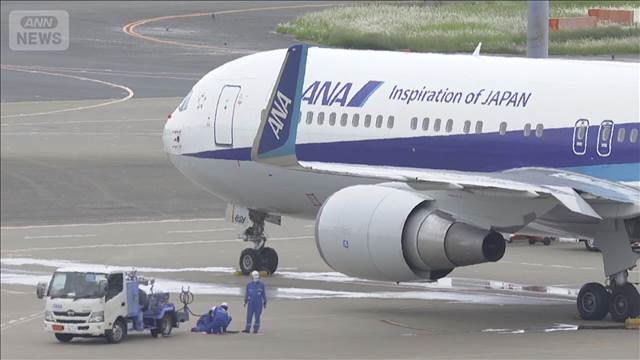 ANA 燃油サーチャージ国内線導入を検討 燃料高受け27年度にも JALスカイマークも検討