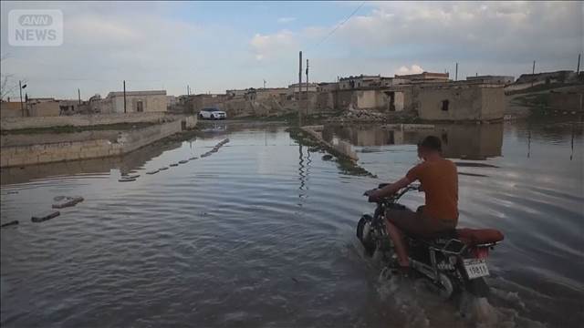 シリア　洪水で住宅や農地が広範囲に浸水　堤防が決壊した地域も