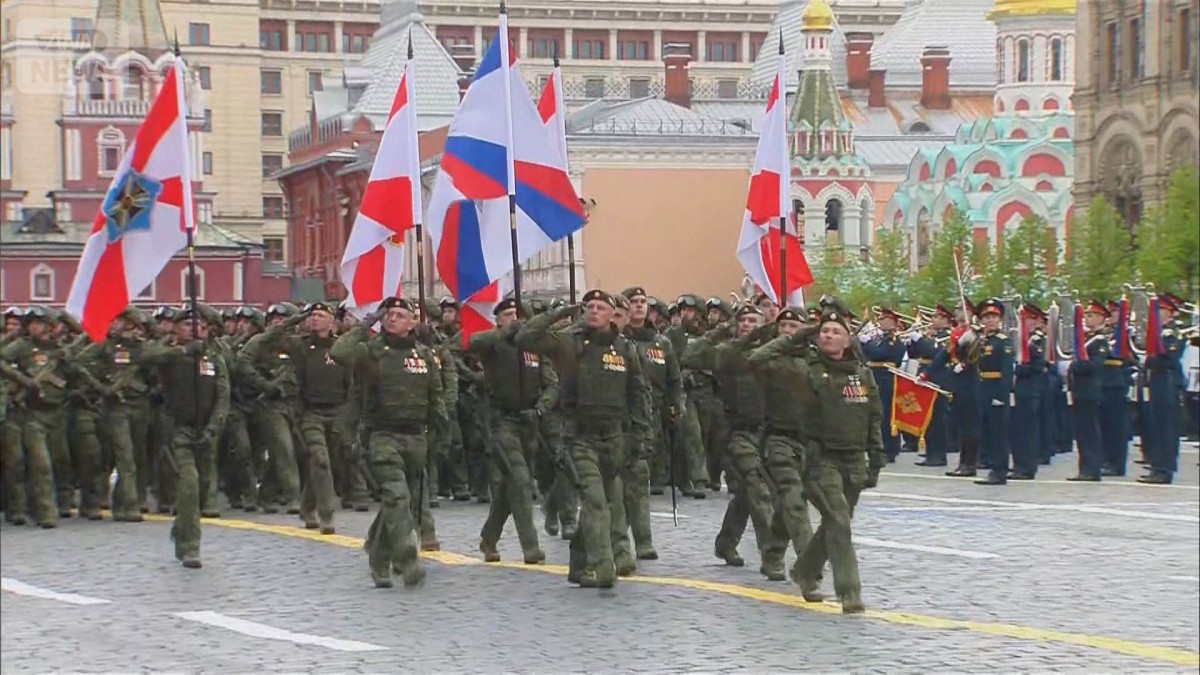 ロシア 軍事 パレード