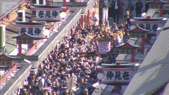 初夏の風物詩 三社祭 「宮出し」熱気が最高潮に