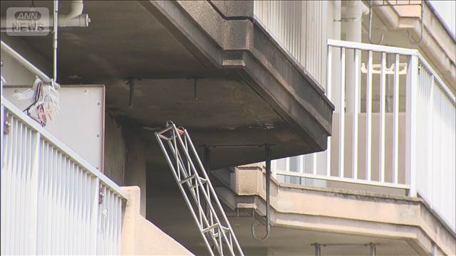 前橋市の4階建て集合住宅で火事　性別不明の遺体見つかる　90代女性か