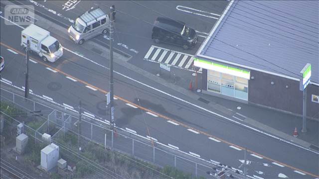 神奈川・逗子市の路上で女性がひき逃げされ死亡　車は逃走中