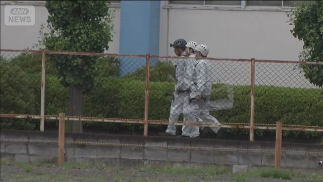 福島市　4人襲い居座っていたクマ　敷地外に逃げる　警戒続く