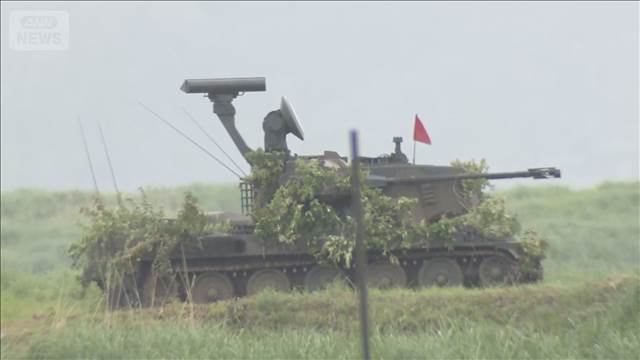陸自「富士総合火力演習」 離島奪還を想定　3人死亡事故の「10式戦車」は射撃見送り