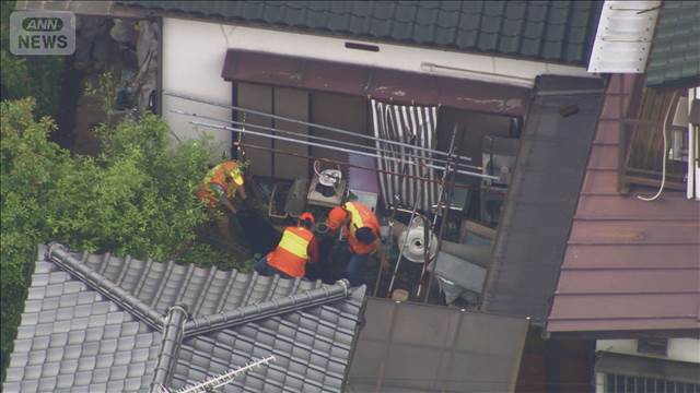 【速報】宇都宮市の住宅街に逃げ込んだクマ1頭を捕獲　麻酔銃を使い…