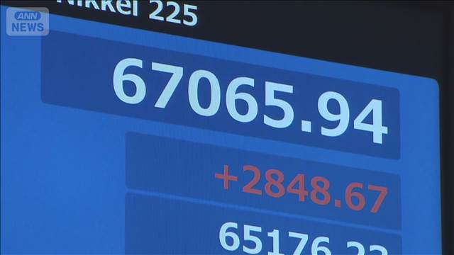株価上昇　一時6万7000円台　キオクシアHD　時価総額首位に