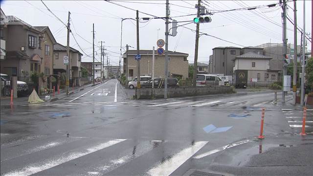 交差点で大型バイクとタクシーが衝突1人死亡　どちらかが赤信号無視か　さいたま市