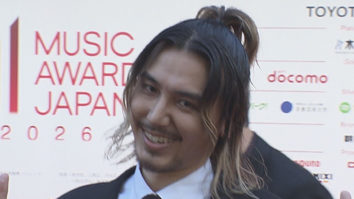 藤井風（Fujii Kaze）「（東京の風は）生暖かいっすね」MAJで最優秀