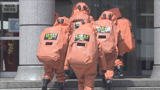東京消防庁が救助訓練　大学内で有毒ガス発生想定