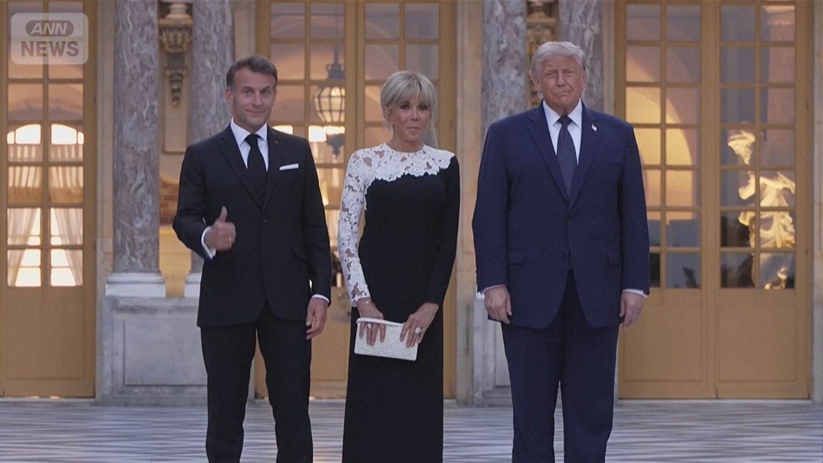 マクロン氏　トランプ氏とベルサイユ宮殿で夕食会　華やかな演出でつなぎとめる狙いか