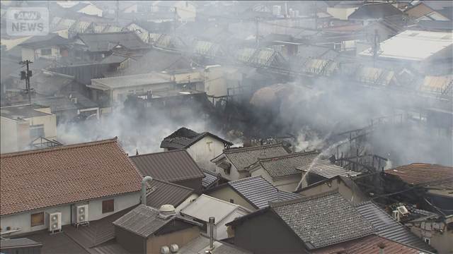 【速報】商店街の大規模火災が鎮圧  飲食店など十数軒燃える　島根・出雲市