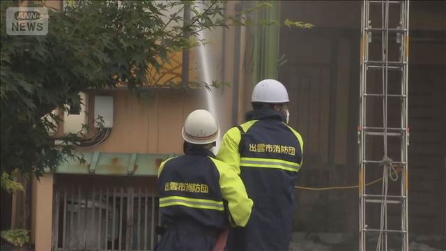 島根・出雲の商店街火災“丸一日”で鎮火