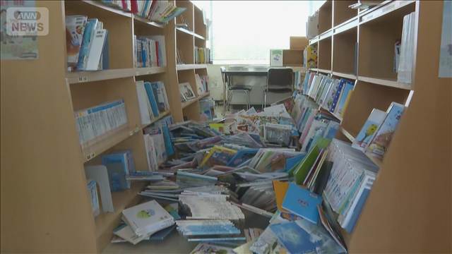 【青森で震度6強】青森・階上町　公共施設で天井にひびなど被害　図書室の本も散乱