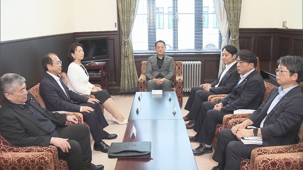 高市総理答弁めぐり参院膠着　衆でも定数で攻防激化