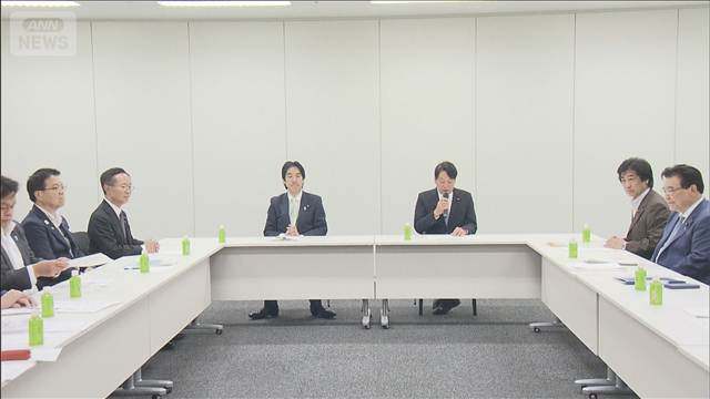 国民会議初めて「財源」示す　月内とりまとめ困難か　具体性乏しいと野党猛反発