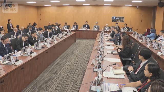 富士山噴火に備え全国初の会議　観光客の帰国を米大使館と議論