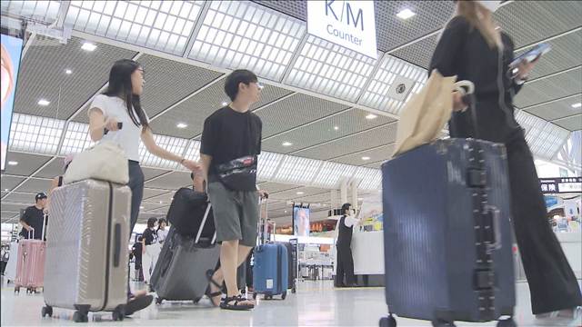 夏休みの旅行予定 コロナ禍以降初の減少　国際情勢や節約志向など影響　費用は増
