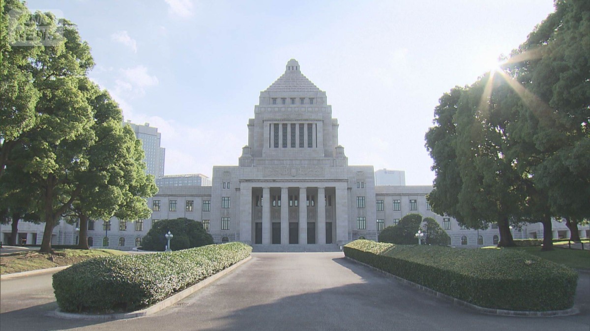 皇室典範改正案きょうにも衆院通過　審議3時間、与党内にも「国会の総意から逸脱」