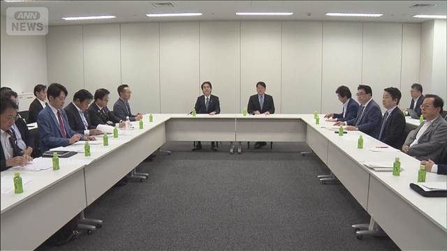 中低所得者へ給付制度導入で大筋合意　「国民会議」実務者会議