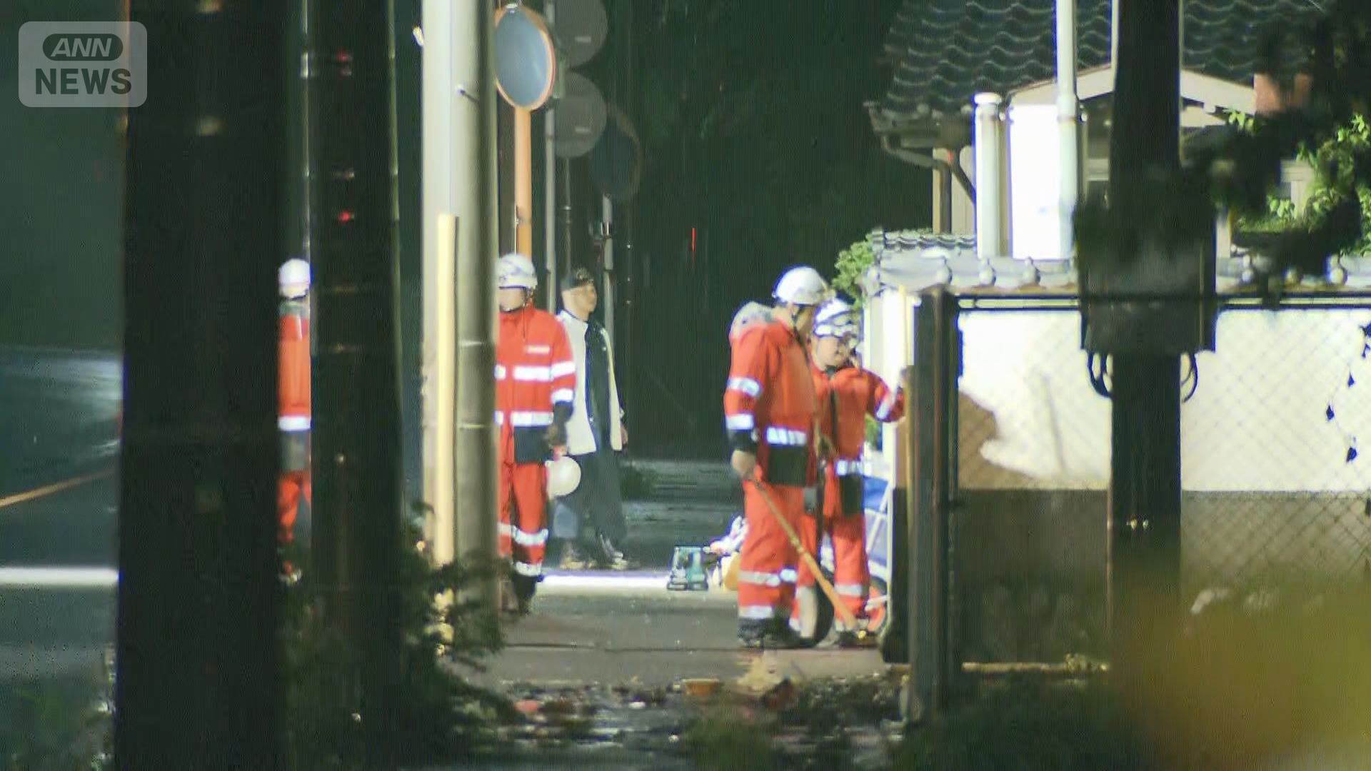 【速報】栃木・足利市で住宅倒壊 山の斜面の土砂が流れ込み住人の安否不明