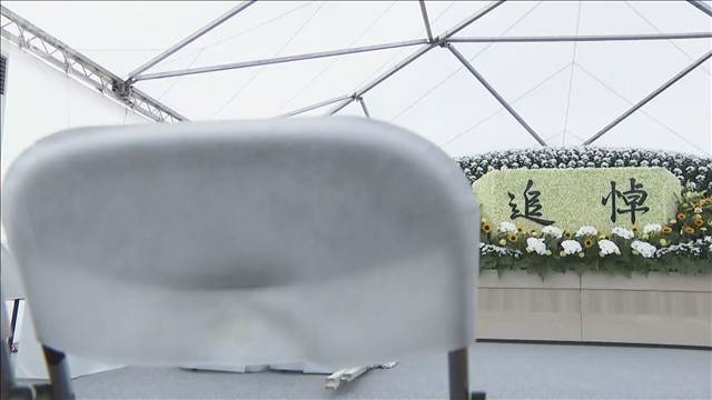 京アニ放火殺人事件から7年 スタジオ跡地で追悼式「ものづくりの姿勢受け継ぐ」