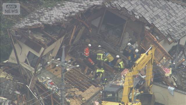 栃木・足利市で土砂崩れに巻き込まれ住宅倒壊　高齢夫婦と連絡取れず
