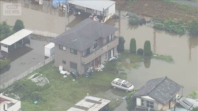 栃木・群馬で浸水や土砂崩れ 激しい雷雨でレベル5「緊急安全確保」も