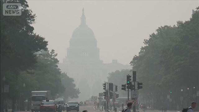 カナダ山火事で米でも大気汚染に警戒　トランプ氏は損害費用を「関税に上乗せ」と警告