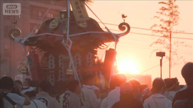 湘南に夏を告げる「浜降祭」　朝焼けに38基の神輿が練り歩く　神奈川・茅ケ崎市