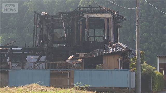 【速報】千葉・八街市で2階建て住宅が全焼　年齢・性別不明の4人の遺体発見