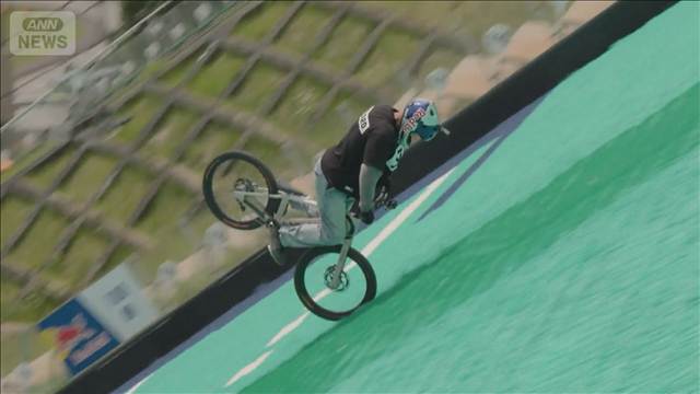 日本人が快挙 トライアル・西窪友海選手がギネス世界記録達成　自転車で“超絶技巧”