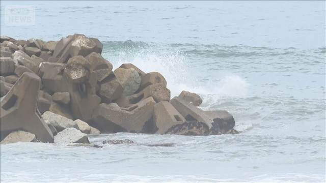 茨城・鹿嶋市で小学生ら3人流され父親死亡　鹿児島では孫と水遊びの祖母死亡